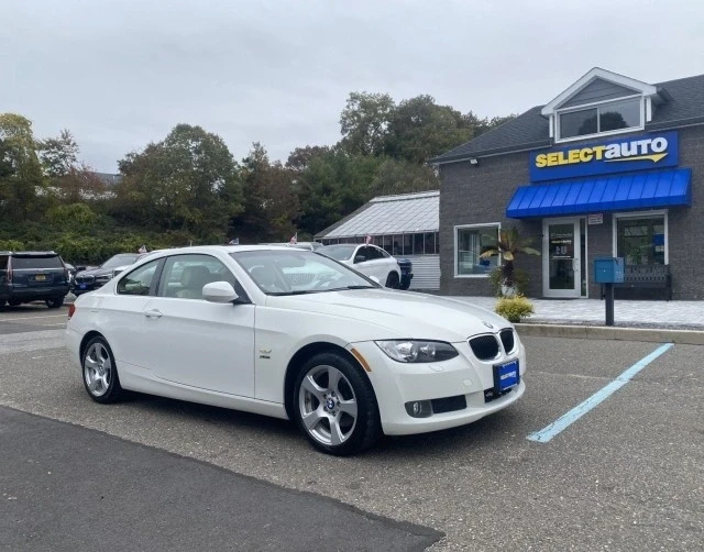 2010 BMW E90 3 Series Sedan - Image 2 of 21