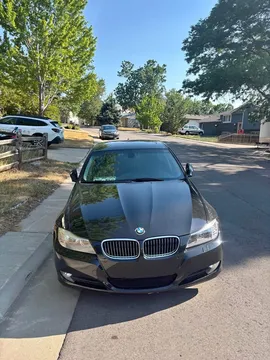 2010 BMW 3 Series 328i xDrive Sedan 4D