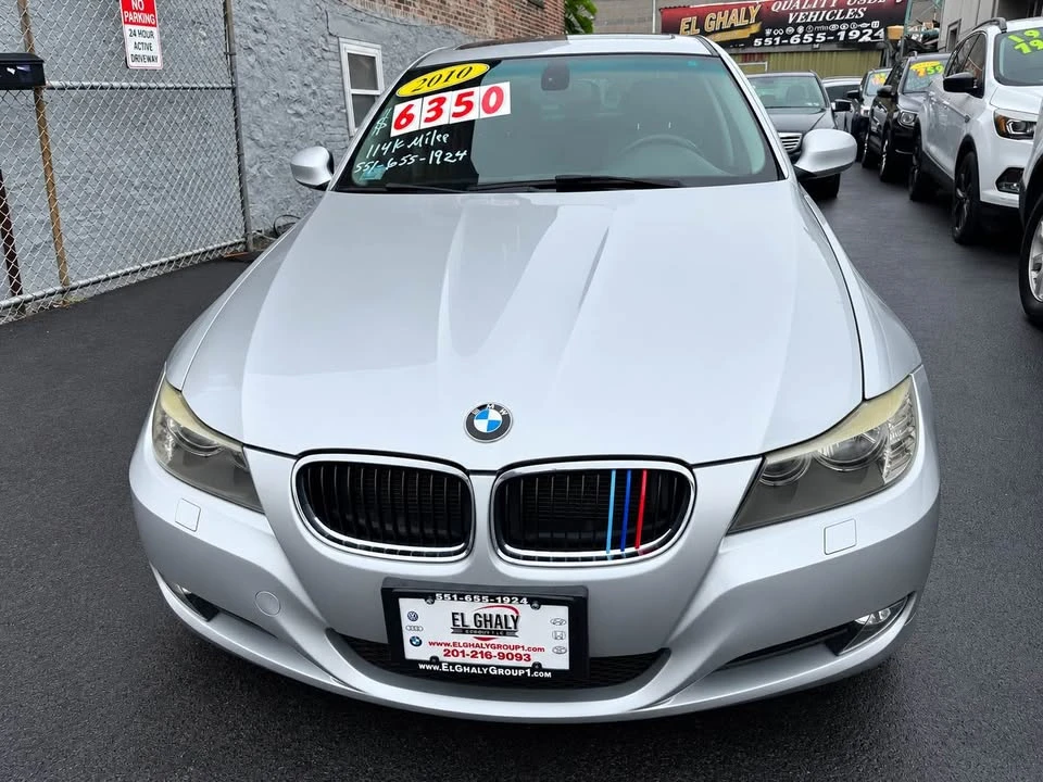 2010 BMW E90 3 Series Sedan - Image 2 of 13