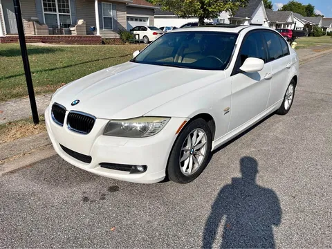 2010 BMW 3 Series 328i xDrive Sedan