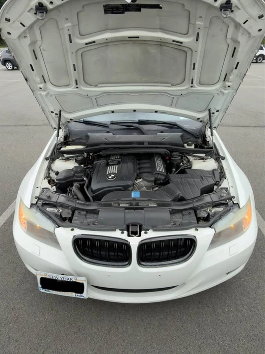 2010 BMW E90 3 Series Sedan - Image 16 of 16