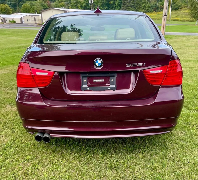 2010 BMW E90 3 Series Sedan - Image 13 of 13