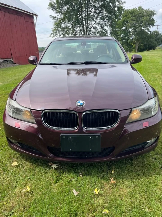 2010 BMW E90 3 Series Sedan - Image 12 of 13
