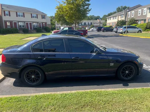 2010 BMW 3 Series 328xi Sedan