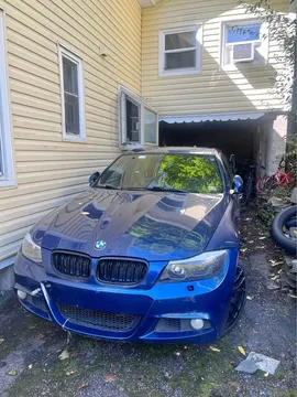 2010 BMW 3 Series 328xi Sedan