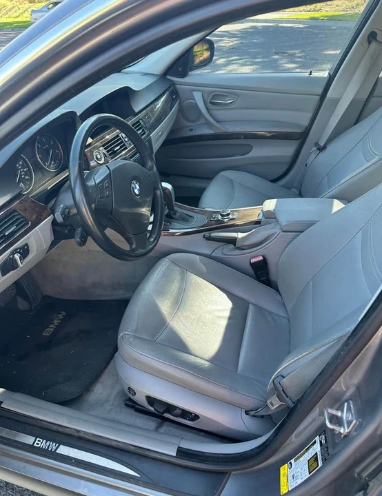 2010 BMW E90 335i Sedan - Image 3 of 4