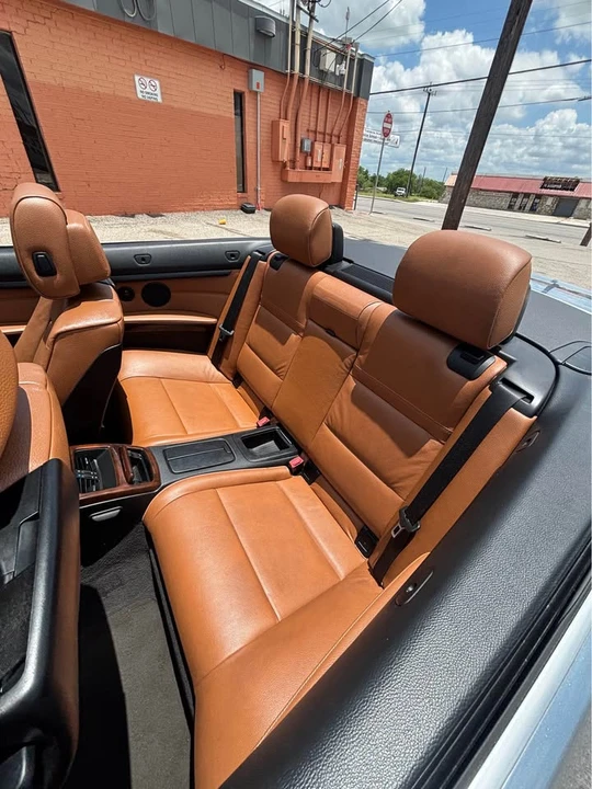 2010 BMW E93 335i Convertible - Image 11 of 13