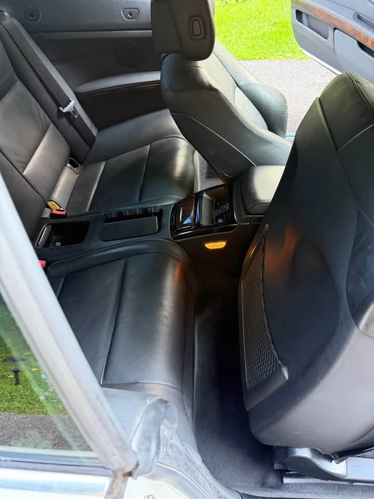 2010 BMW E93 335i Convertible - Image 18 of 20