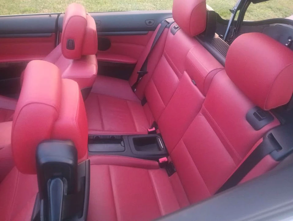 2010 BMW E93 335i Convertible - Image 14 of 20