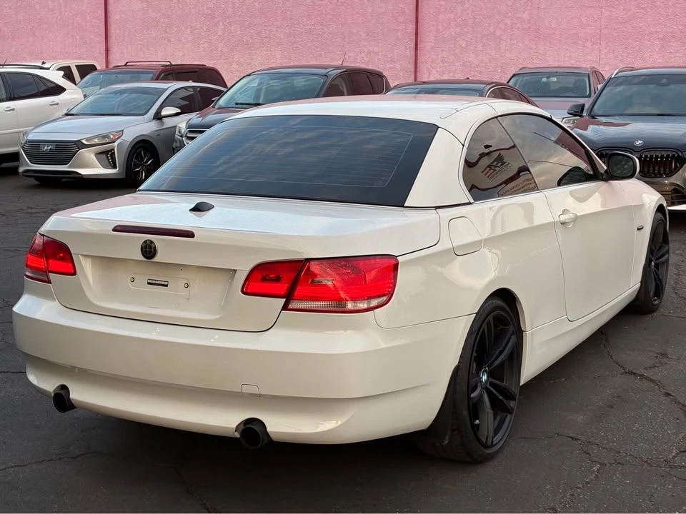 2010 BMW E93 335i Convertible - Image 10 of 17