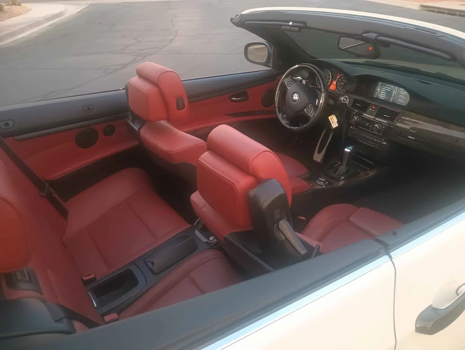 2010 BMW E93 335i Convertible - Image 8 of 20