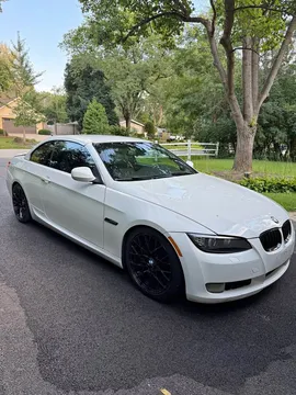 2010 BMW 3 Series 335i Convertible 2D
