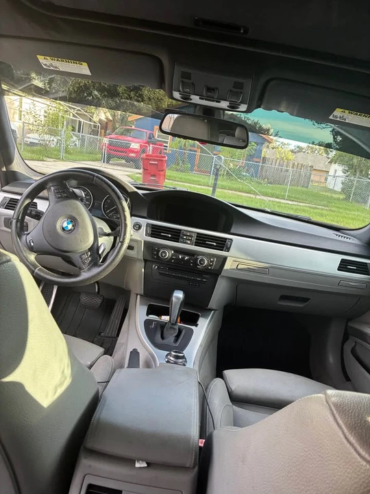 2010 BMW E90 335i Sedan - Image 4 of 6