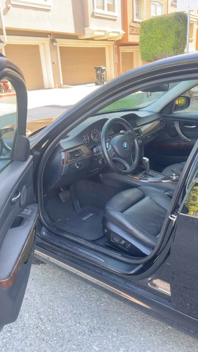 2010 BMW E90 335i Sedan - Image 11 of 18