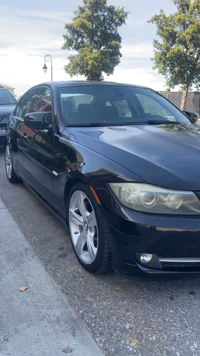 2010 BMW E90 335i Sedan - Image 3 of 18