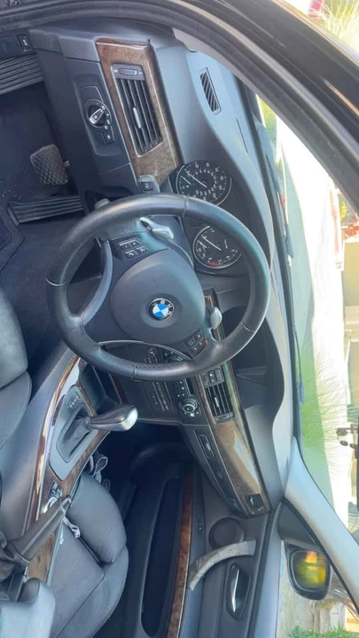 2010 BMW E90 335i Sedan - Image 10 of 18
