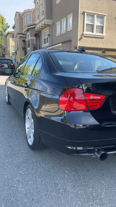 2010 BMW E90 335i Sedan - Image 2 of 18