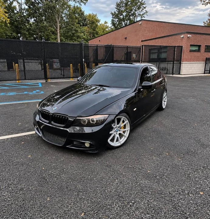 2010 BMW E90 335i Sedan - Image 3 of 6
