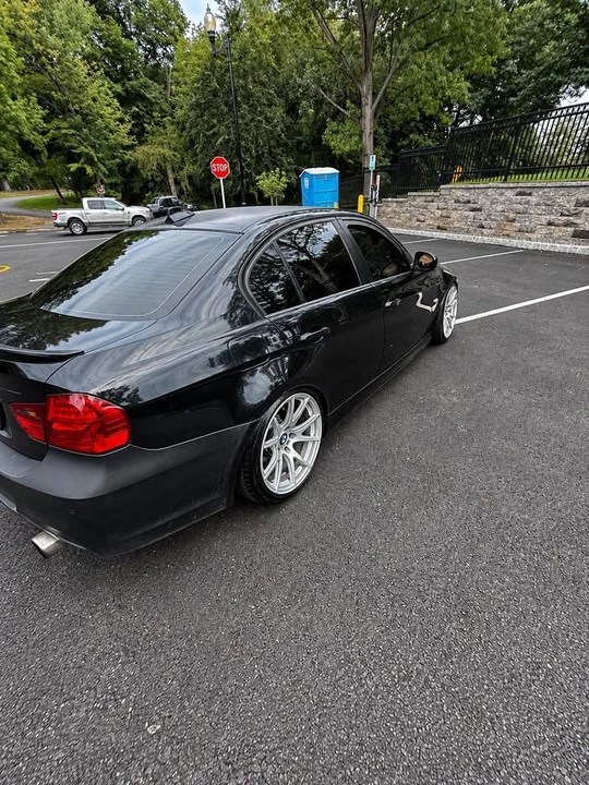 2010 BMW E90 335i Sedan - Image 4 of 6