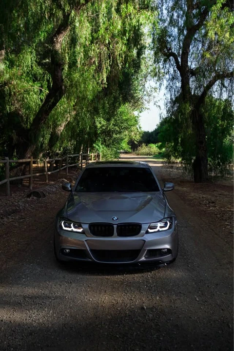 2010 BMW E90 335i Sedan - Image 2 of 20