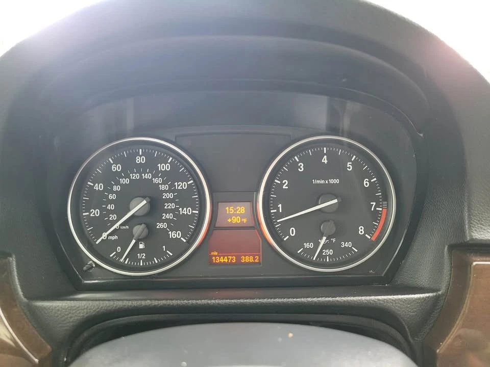 2010 BMW E90 335i Sedan - Image 11 of 20