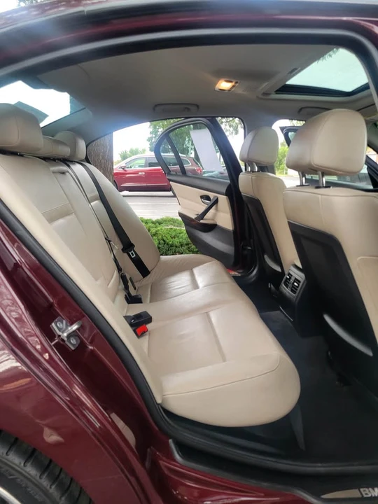 2010 BMW E90 335i Sedan - Image 17 of 20