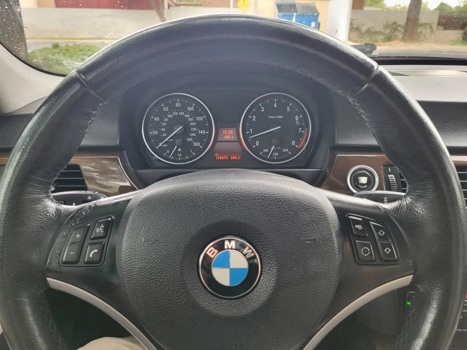 2010 BMW E90 335i Sedan - Image 12 of 20