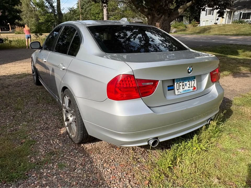 2010 BMW E90 335i Sedan - Image 3 of 15