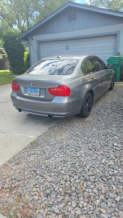 2010 BMW E90 335i Sedan - Image 3 of 4