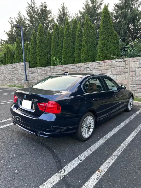 2010 BMW E90 335i Sedan - Image 6 of 11