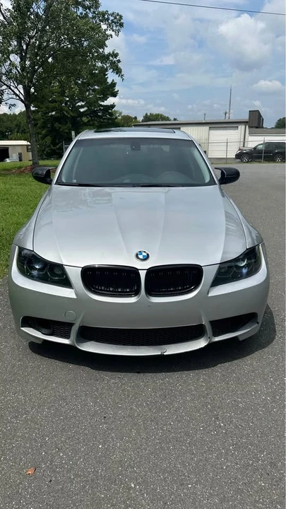 2010 BMW E90 335i Sedan - Image 6 of 6
