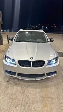 2010 BMW 3 Series 335i xDrive Sedan 4D