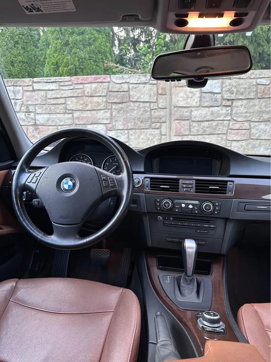 2010 BMW E90 335i Sedan - Image 11 of 11
