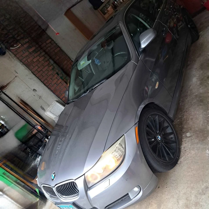 2010 BMW E90 335i Sedan - Image 2 of 4
