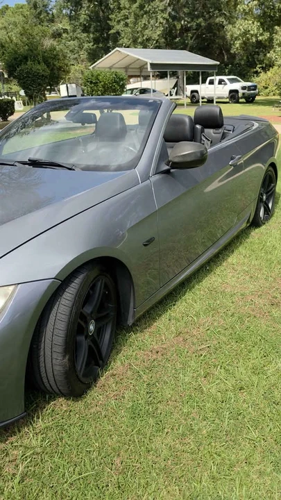 2010 BMW E93 335i Convertible - Image 7 of 9