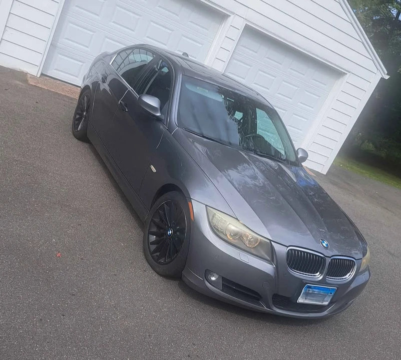 2010 BMW E90 335i Sedan - Image 4 of 8