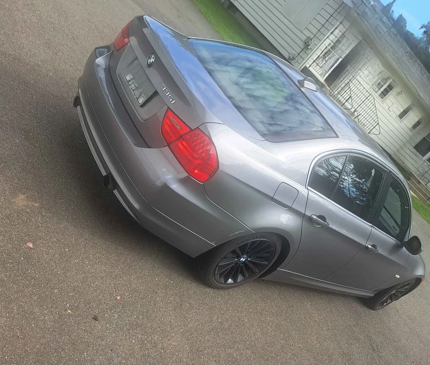 2010 BMW E90 335i Sedan - Image 3 of 8