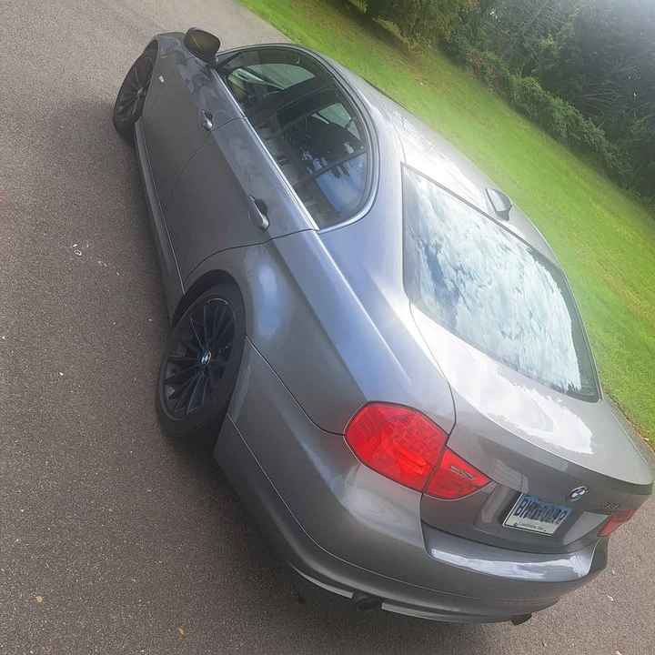 2010 BMW E90 335i Sedan - Image 2 of 8