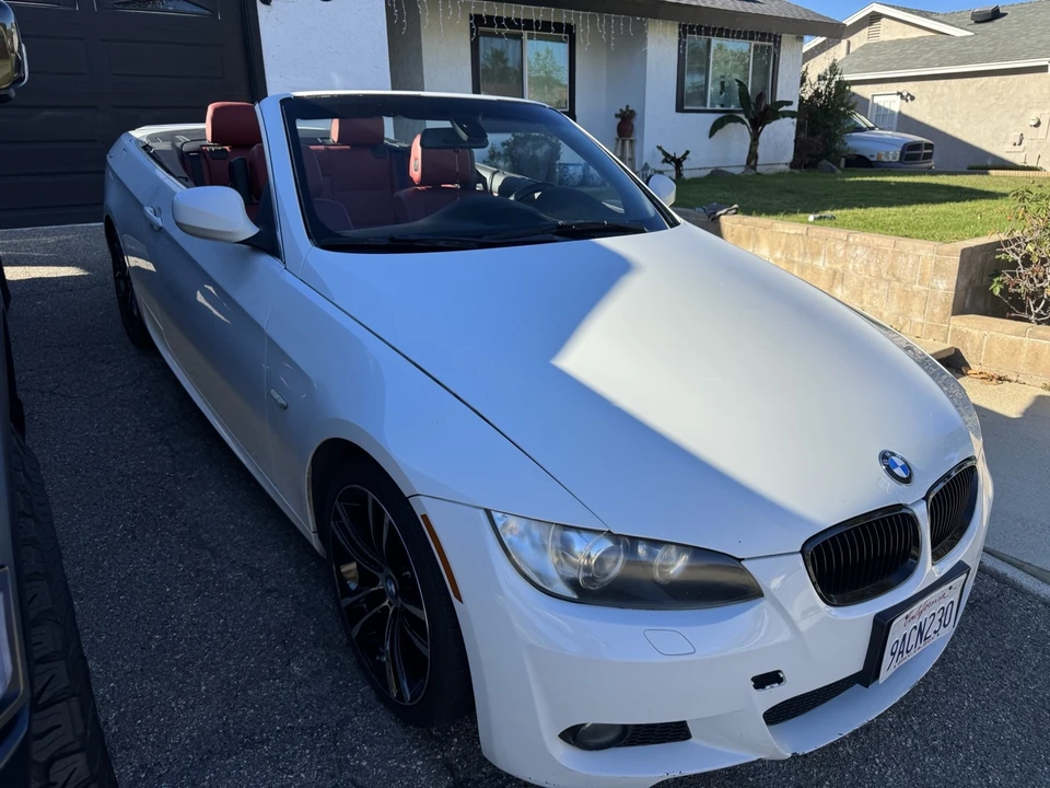 2010 BMW 3 Series - Image 10 of 13