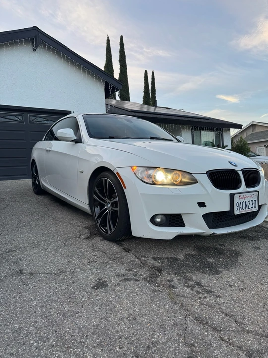2010 BMW 3 Series - Image 7 of 13