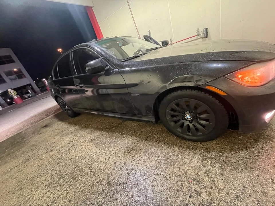 2010 BMW E90 3 Series Sedan - Image 18 of 20