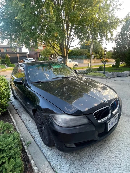 2010 BMW E90 3 Series Sedan - Image 4 of 20
