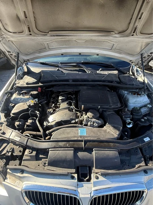 2010 BMW E90 3 Series Sedan - Image 10 of 10