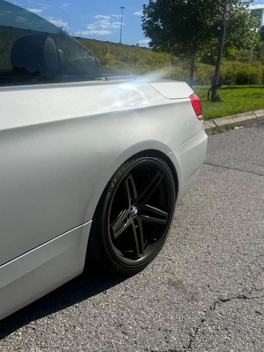 2010 BMW E90 3 Series Sedan - Image 9 of 10