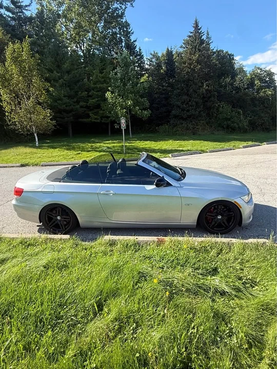 2010 BMW E90 3 Series Sedan - Image 4 of 10
