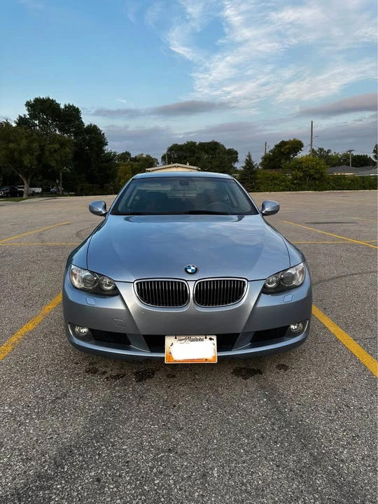 2010 BMW E90 3 Series Sedan - Image 2 of 13