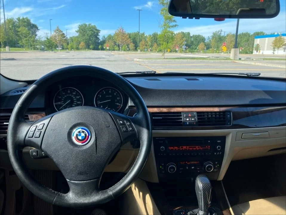 2010 BMW E90 3 Series Sedan - Image 2 of 16