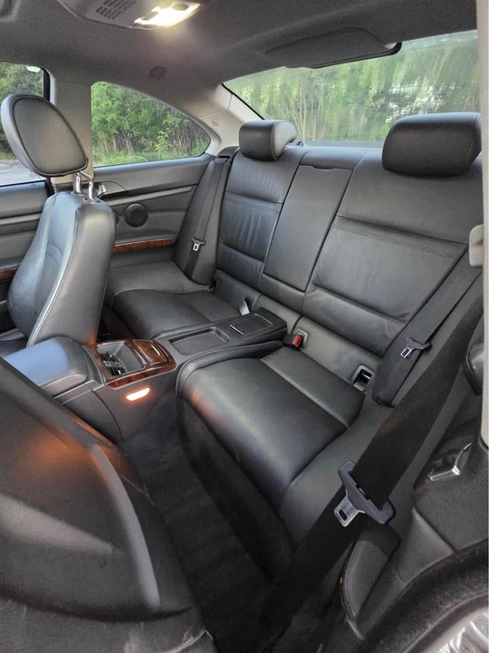 2010 BMW E90 3 Series Sedan - Image 8 of 8