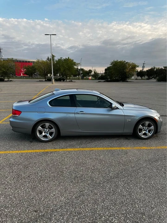 2010 BMW E90 3 Series Sedan - Image 8 of 13