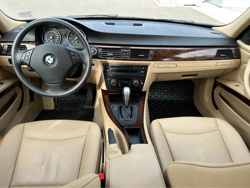 2010 BMW E90 3 Series Sedan - Image 7 of 10